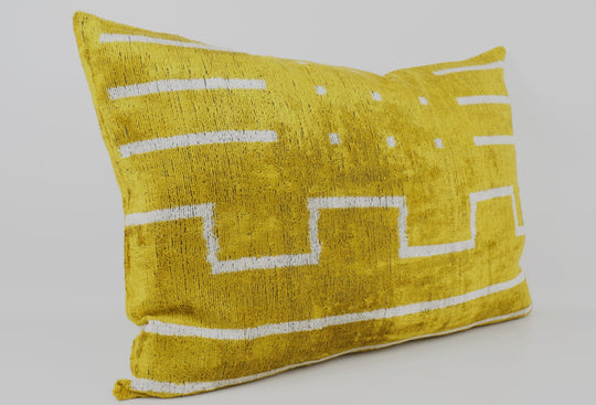 silk-kissen 40x60 cm in lemon-gelb und  weiß 
