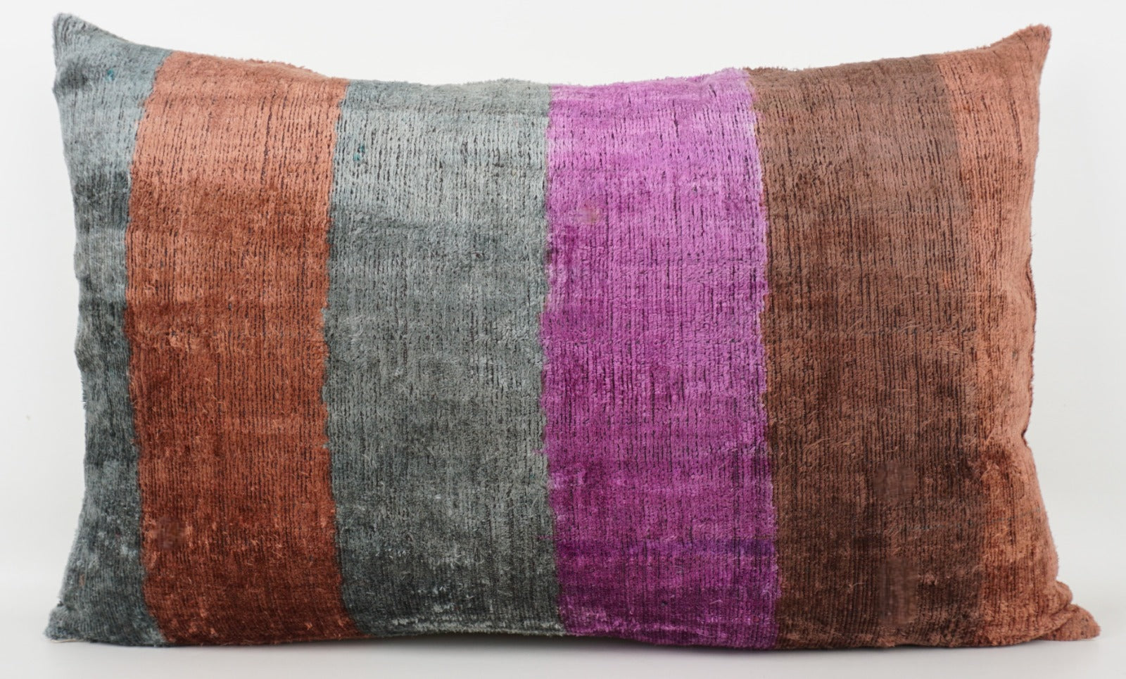 Silk/Velvet Kissenhülle 40x60cm mit Streifen Grau, Braun und Lila 