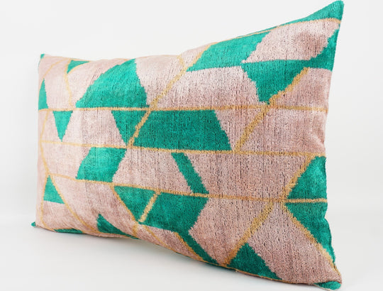 Silk/Velvet Kissenhülle 40x60cm mit grafischem Muster in grün-aqua, gold, taupe-rose