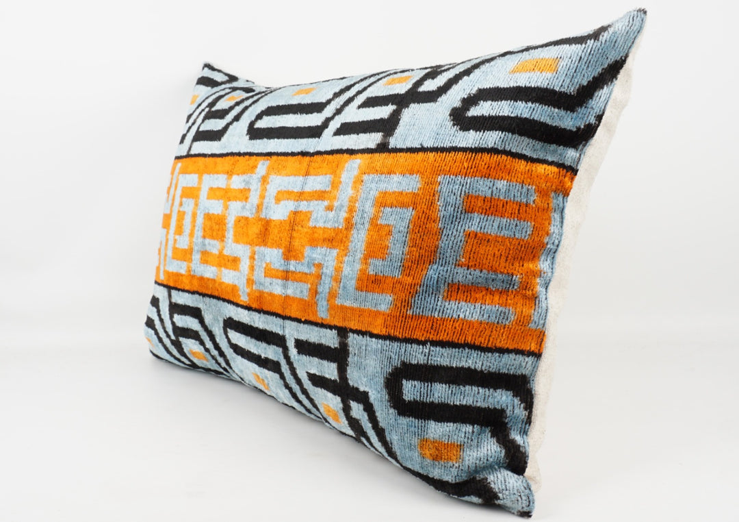 Silk/Velvet Kissenhülle 40x60cm Geometrisches Mid-Century-Muster blau-aqua-black-orange