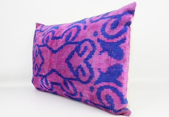 Silk/Velvet Kissenhülle 40x60cm Ornamental-florales Muster Pink-Fuchsia-Violett