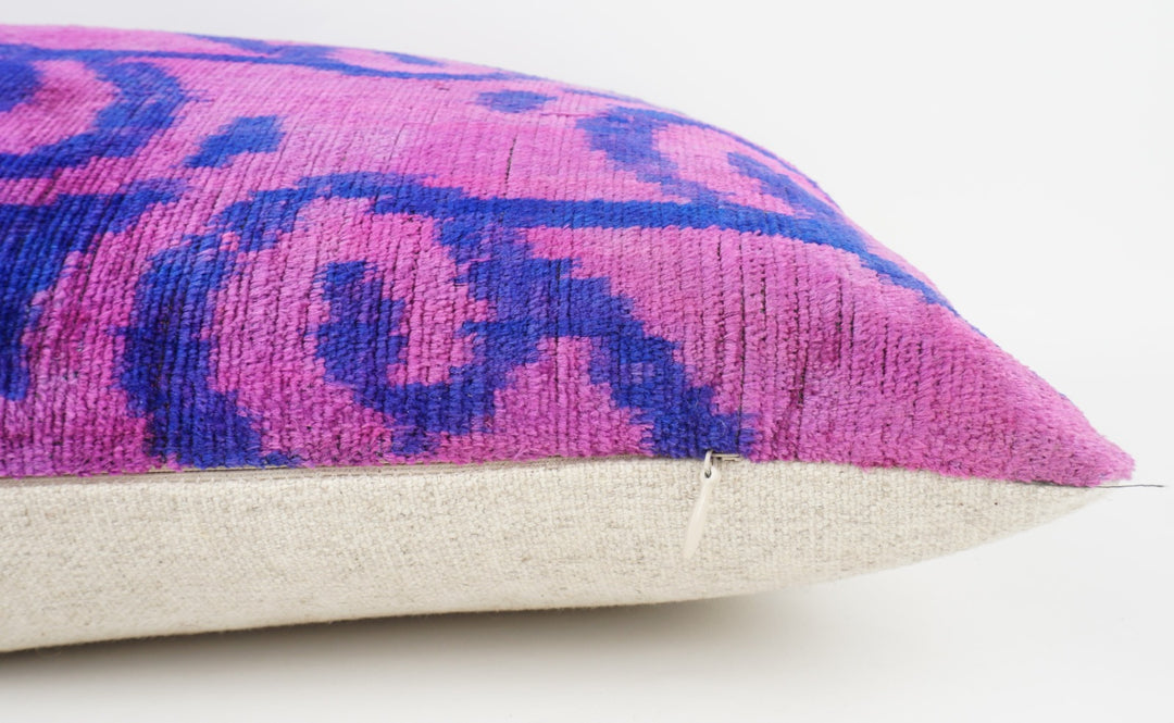 Silk/Velvet Kissenhülle 40x60cm Ornamental-florales Muster Pink-Fuchsia-Violett