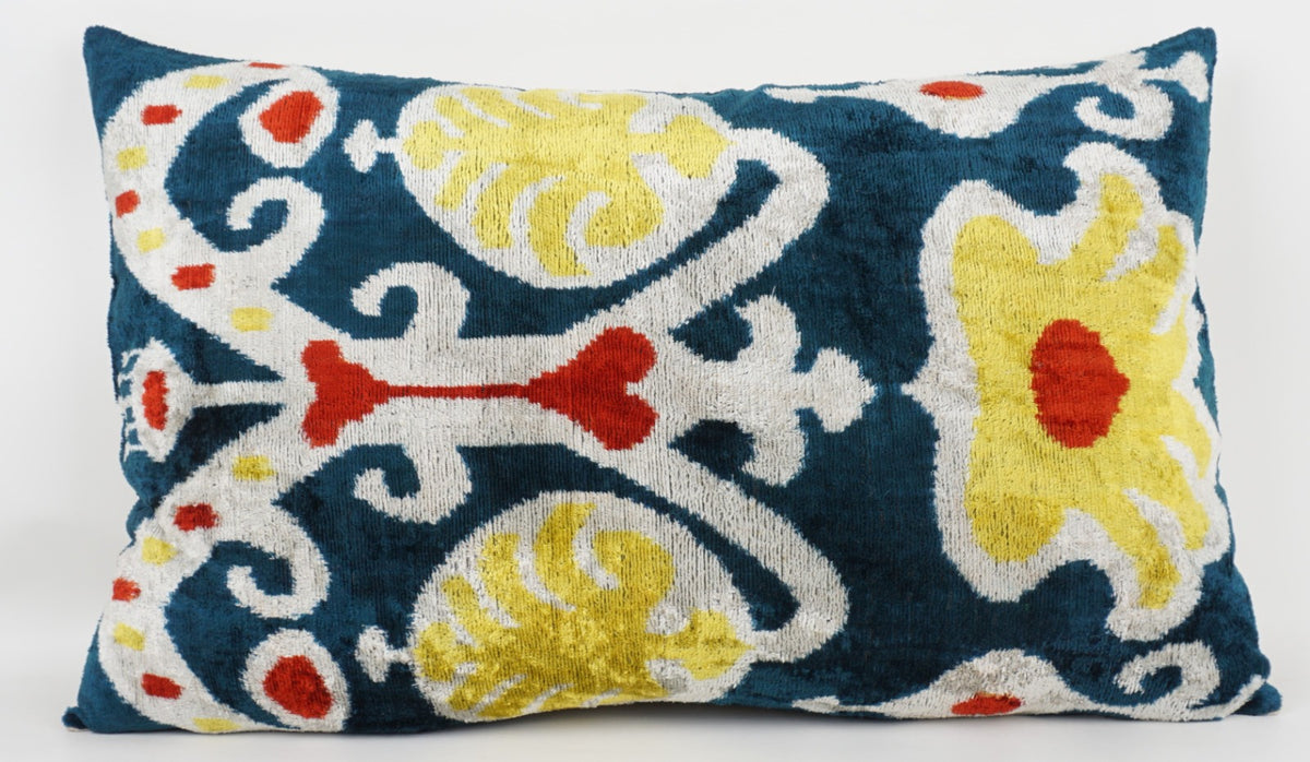 Silk/Velvet Kissenhülle 40x60cm Ornamental-florales Muster graublau-offwhite-gelb-rot