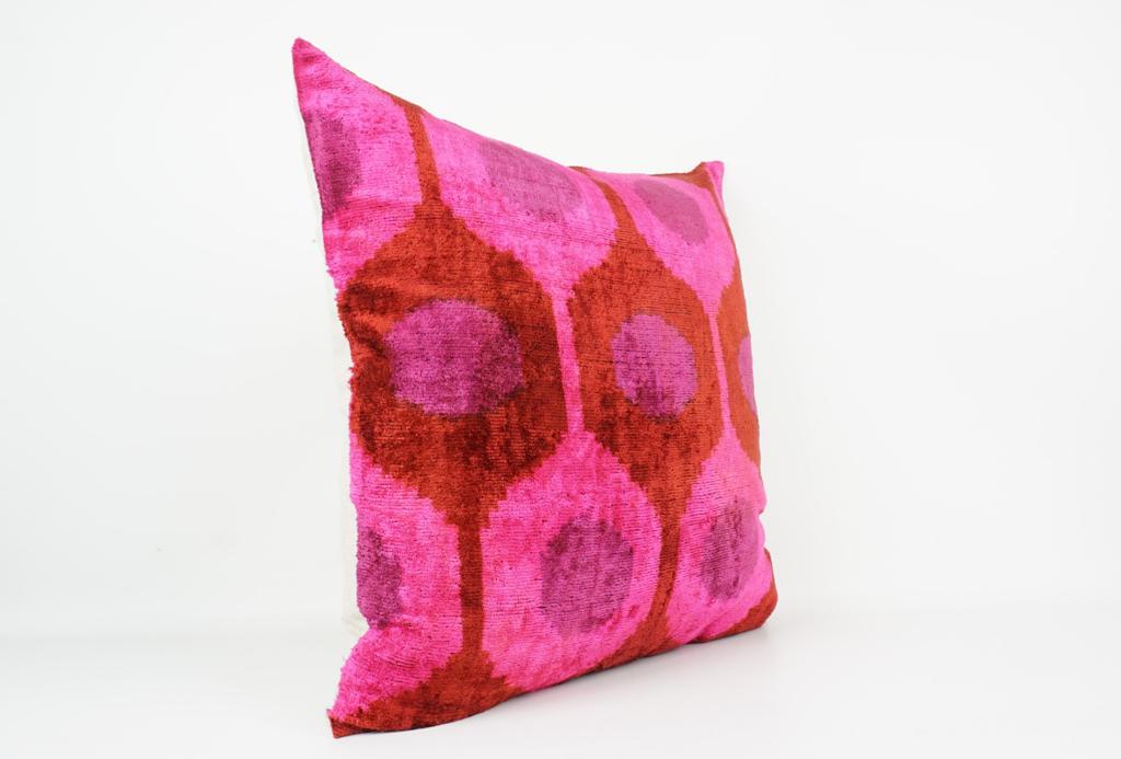 Silk/Velvet Kissenhülle 50x50cm Ikat-Ovale Pink,Rot,Lila