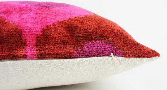Silk/Velvet Kissenhülle 50x50cm Ikat-Ovale Pink,Rot,Lila