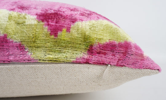 Silk/Velvet Kissenhülle 50×50 cm Bögen in rose-pink und gelb 
