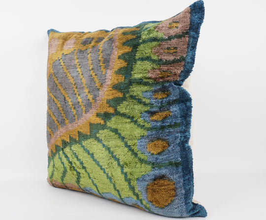 Silk/Velvet Kissenhülle 50x50cm grafisch-abstrakten Bögen und Linien grün,braun und blau