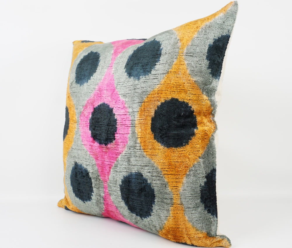 Silk/Velvet Kissenhülle 50x50cm Ikat-Ovale grau,pink,orange,blau