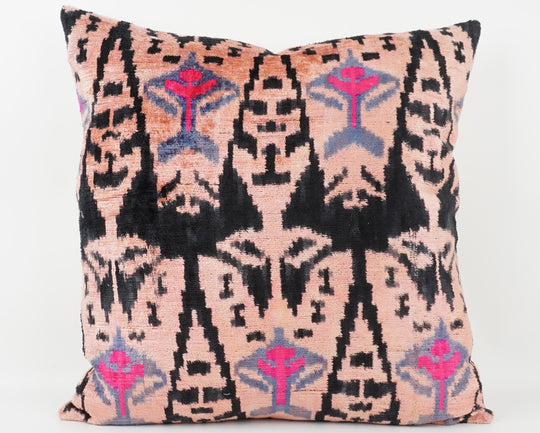 Silk/Velvet Kissenhülle 50x50cm Ikat-Boho-Ethno Muster rosa,pink,blau,offwhite