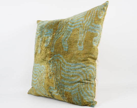 Silk/Velvet Kissenhülle 50x50cm grafischer Pferdedarstellung olive-aqua
