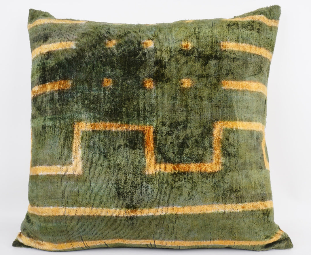 Silk/Velvet Kissenhülle 50x50cm grafisch-abstrakte Linien Olive-Moosgrün-Senfgelb