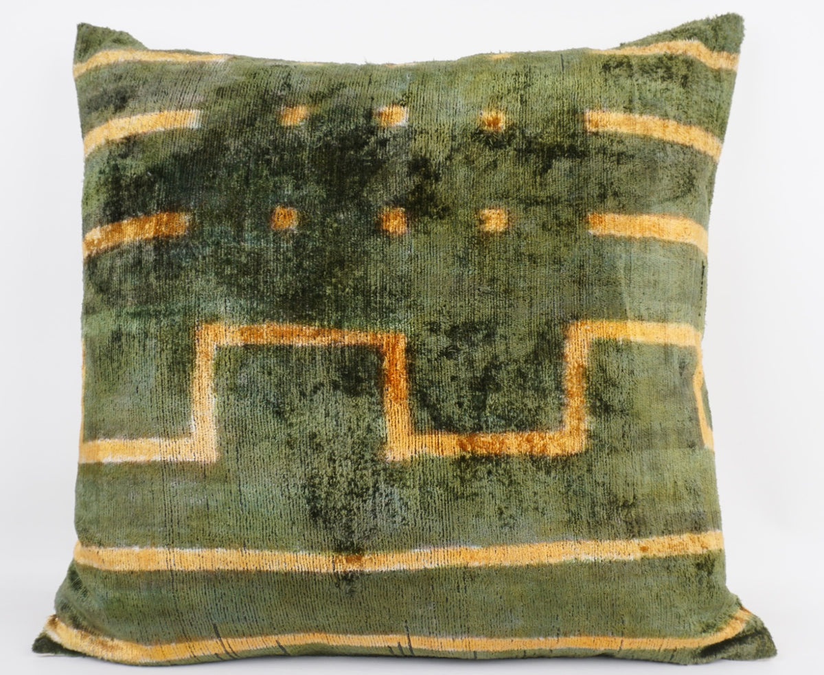 Silk/Velvet Kissenhülle 50x50cm grafisch-abstrakte Linien Olive-Moosgrün-Senfgelb