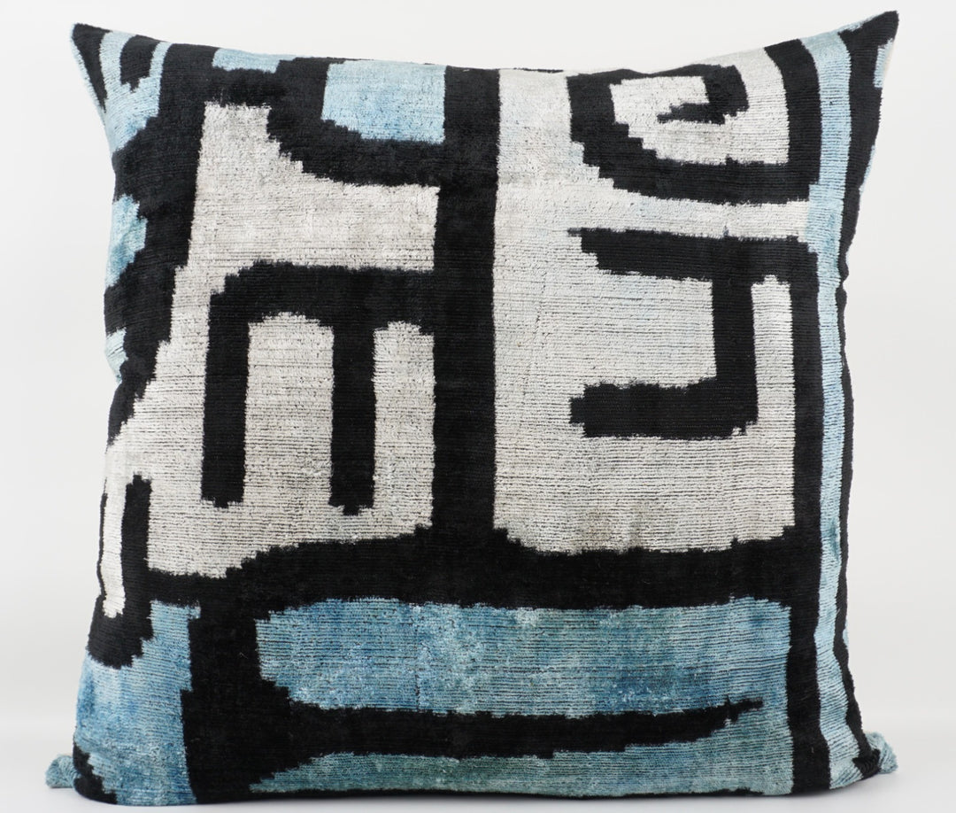 Silk/Velvet Kissenhülle 60x60cm Grafik-Linien offwhite, blau, schwarz