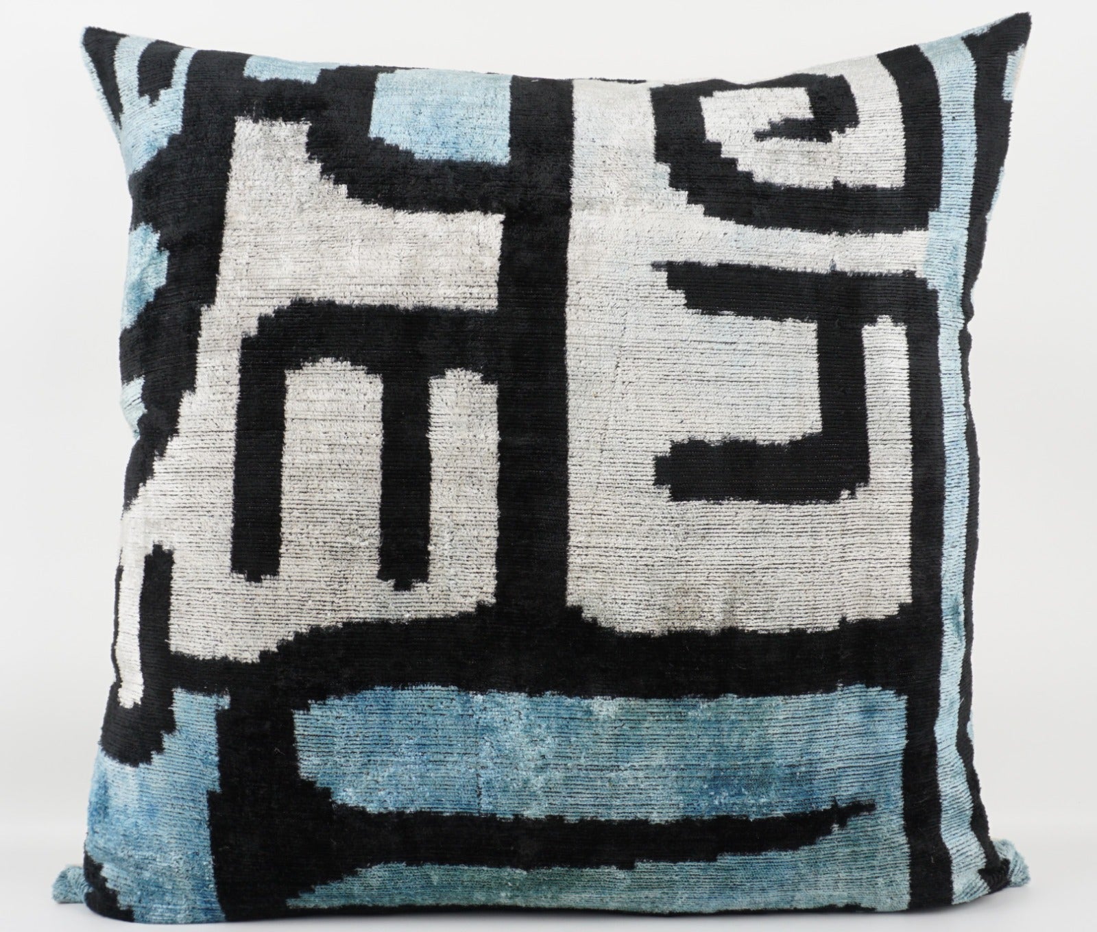 Silk/Velvet Kissenhülle 60x60cm Grafik-Linien offwhite, blau, schwarz
