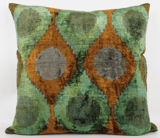 Seidenkissen 50×50 mit Retro-Dots in Mint- und Brauntönen; Vorderseite aus 100 % Seide (Silk-Velvet), Rückseite aus Baumwolle/Leinen.