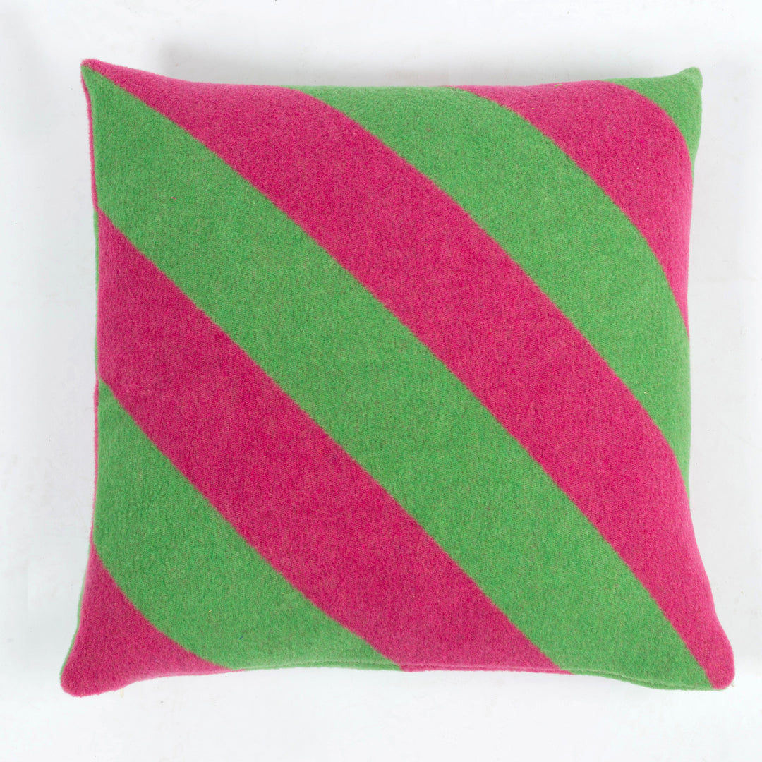 Wollkissen 45x45cm Querstreifen in Grün-Pink