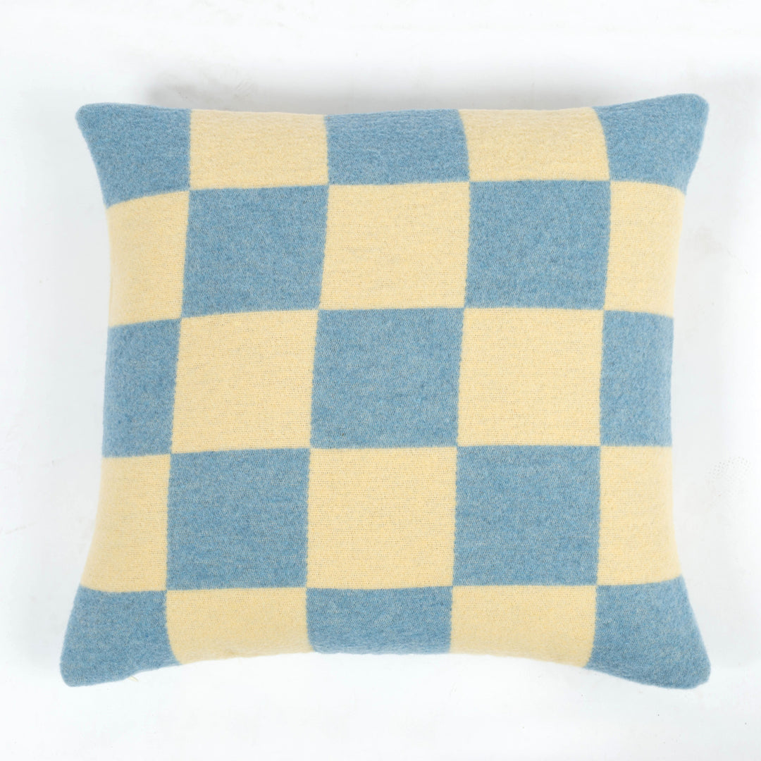 Wollkissen 45x45cm Karo Skyblue-Buttergelb