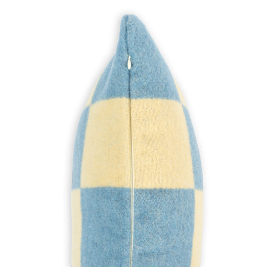 Wollkissen 45x45cm Karo Skyblue-Buttergelb
