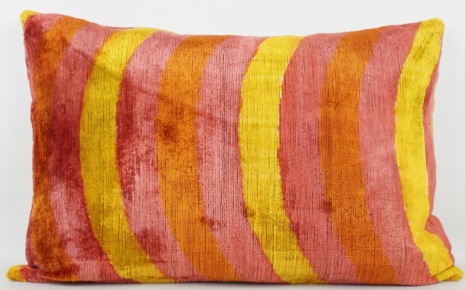 Seidenkissen 40x60cm mit Breitstreifen in Rosé-Gelb-Orange