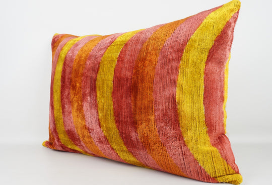 Seidenkissen 40x60cm mit Breitstreifen in Rosé-Gelb-Orange
