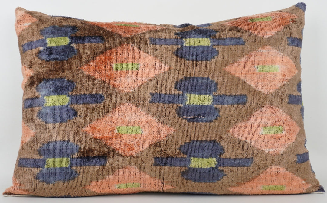 Seidenkissen 40x60cm mit Geometrie Rauten & Kreuzformen in Braun-Blau-Grün-Orange