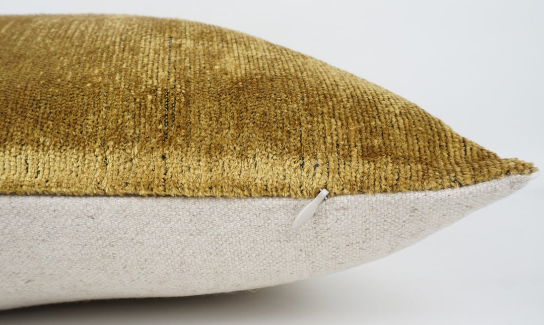 Seidenkissen 40x60cm mit Uni-Design in Gold