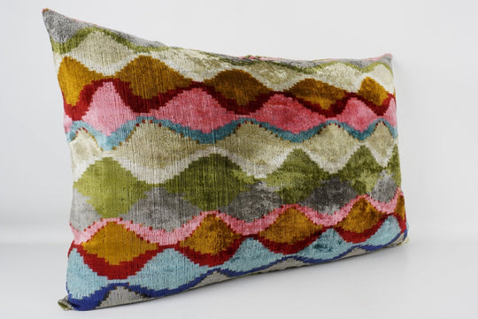 Seidenkissen 40x60 cm mit Wellenmuster in Multicolor