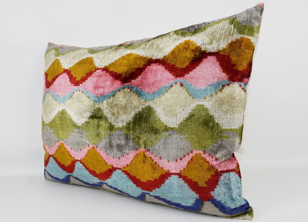 Seidenkissen 40x60 cm mit Wellenmuster in Multicolor